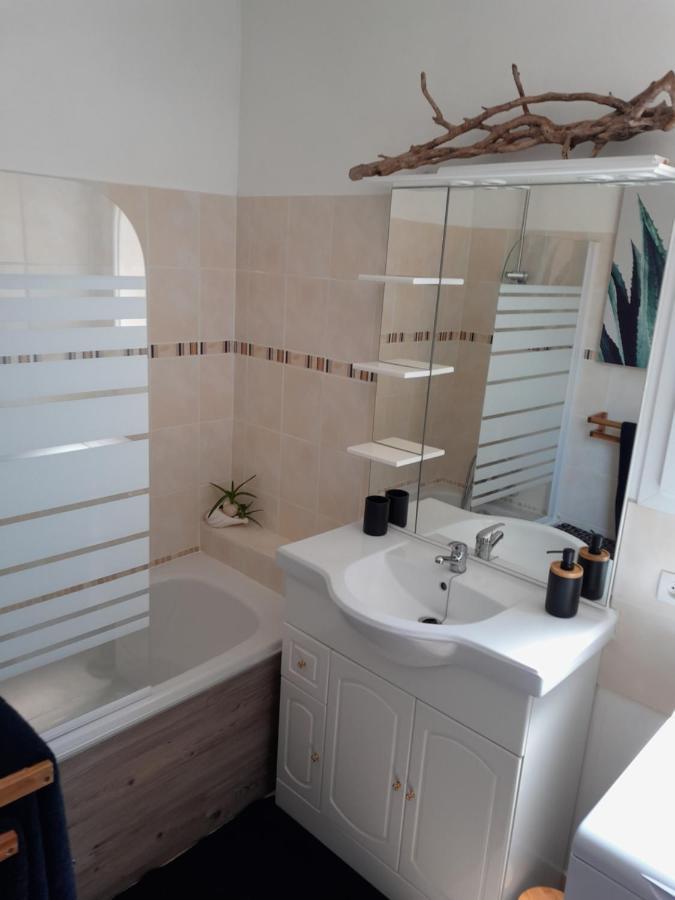 Appartement T1 plain pied Le Cannet-des-Maures Extérieur photo