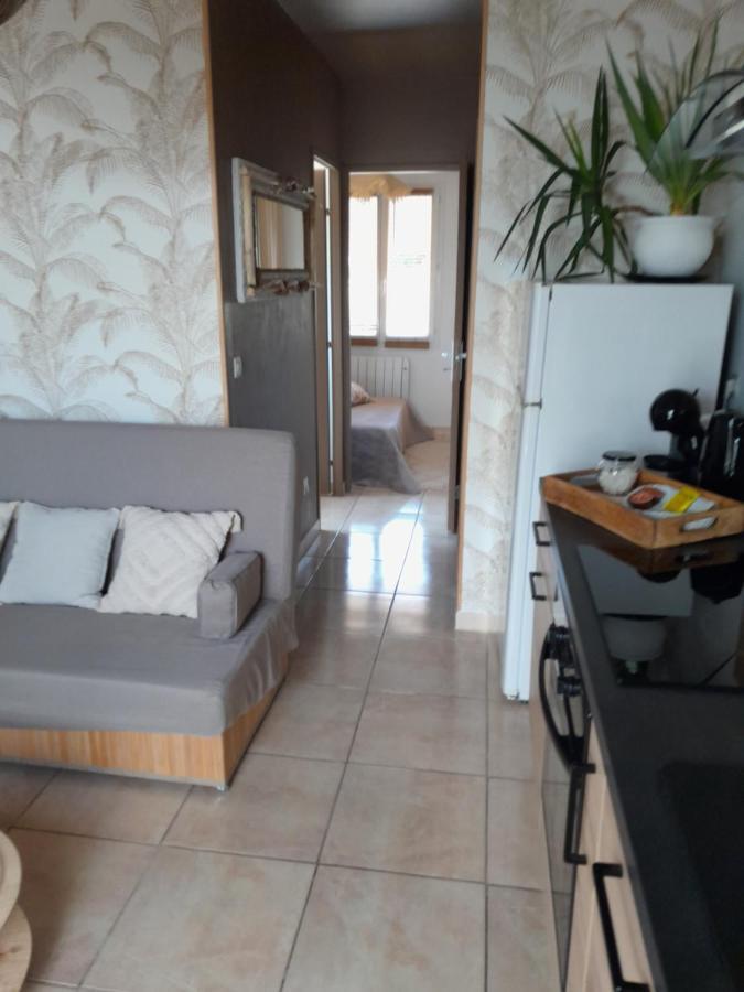 Appartement T1 plain pied Le Cannet-des-Maures Extérieur photo